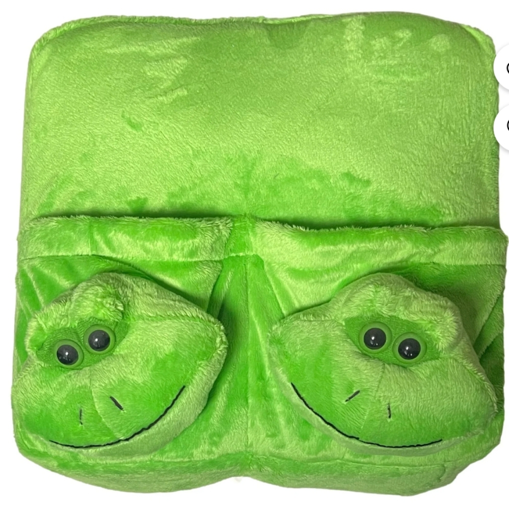 Frog foot massager